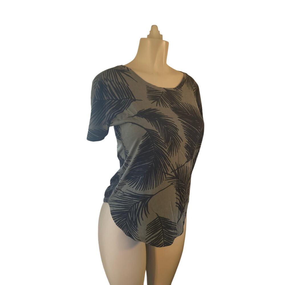 Women S Lucy Acrtivewear Green Leaf Palm Printed Short Sleeved Tee T-Shirt Top